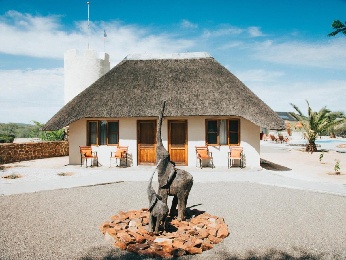 Otjohotozu Guestfarm Hotel Omaruru Exterior foto